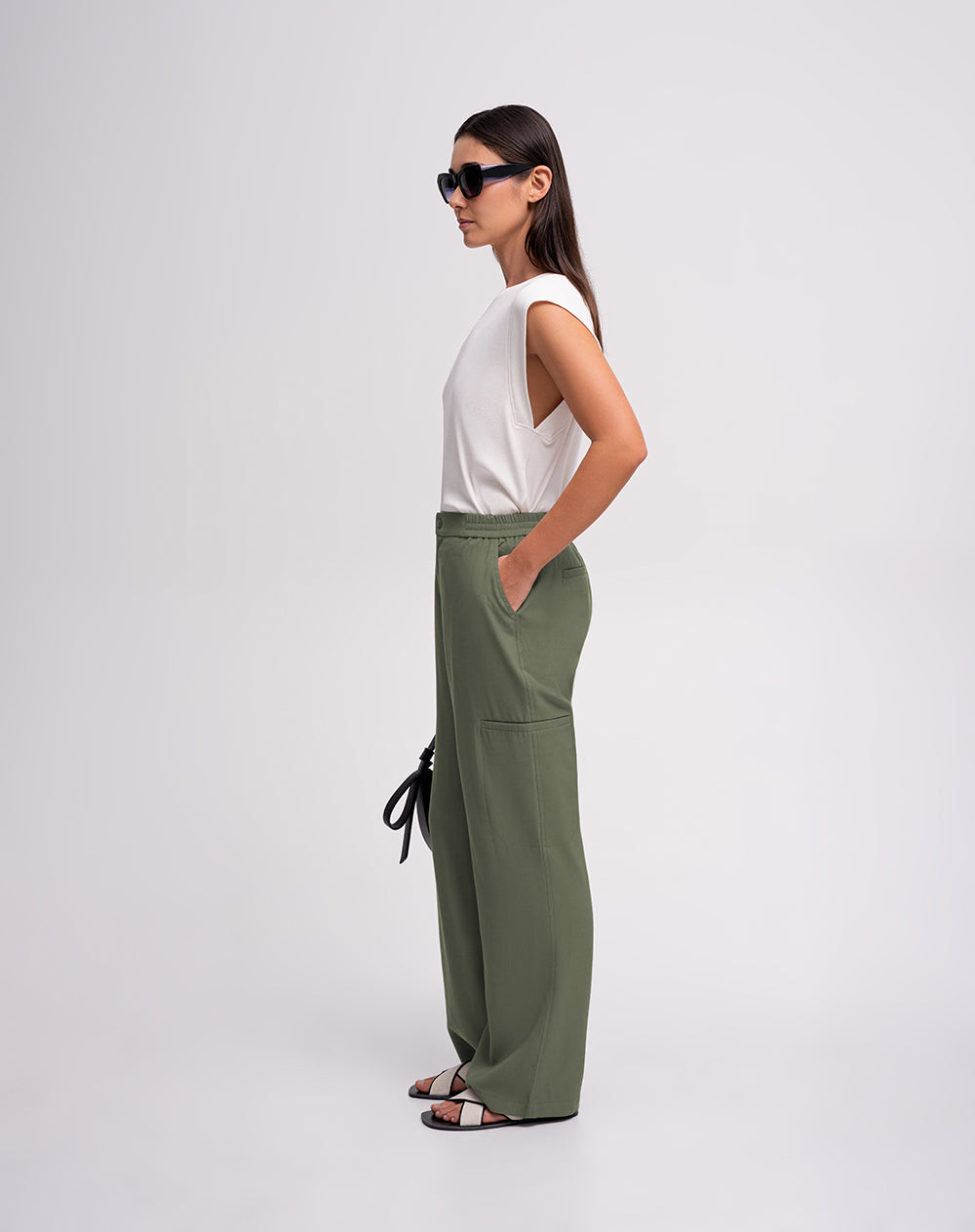 Pantalón recto tiro alto verde mujer