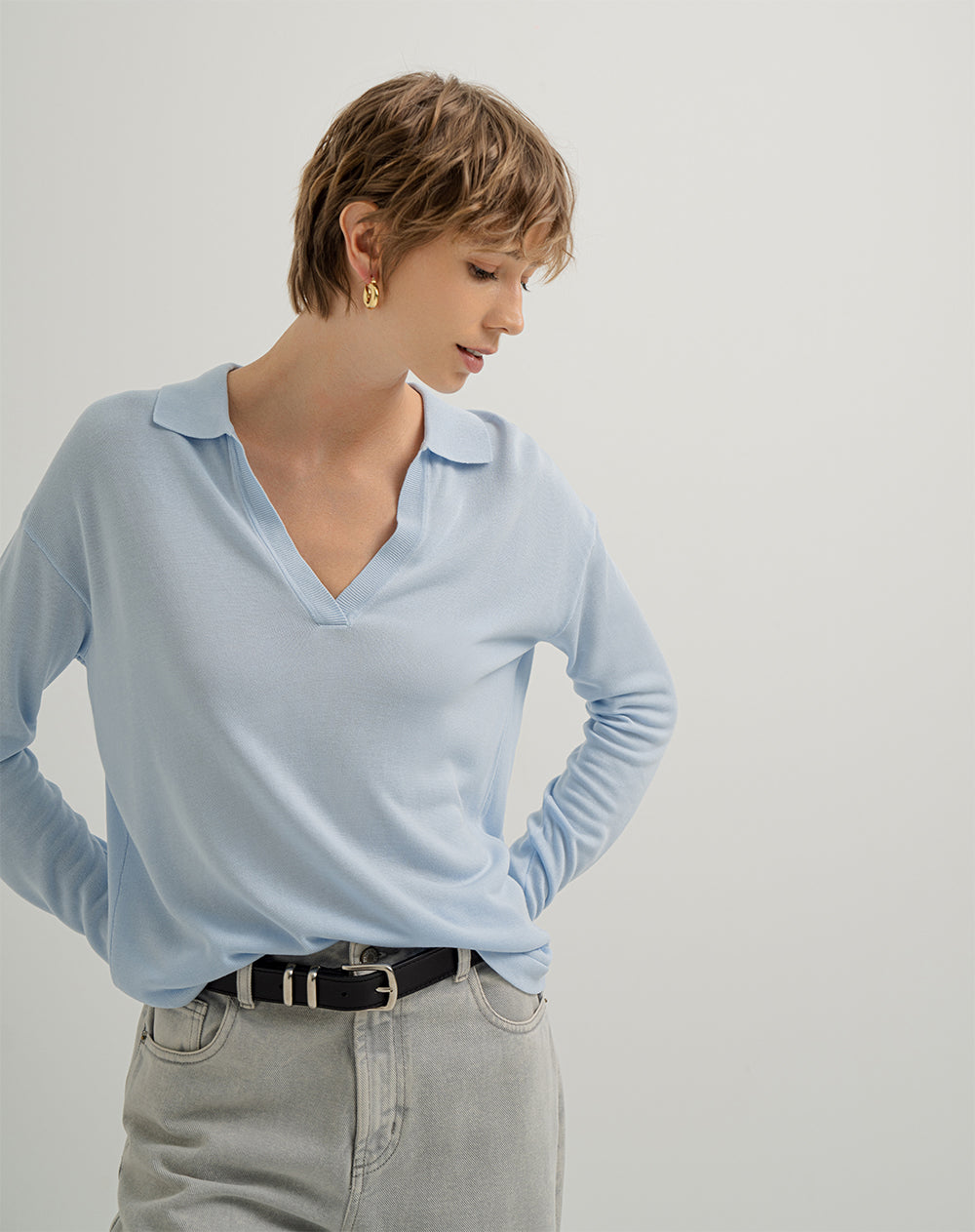Buzo loose fit azul claro