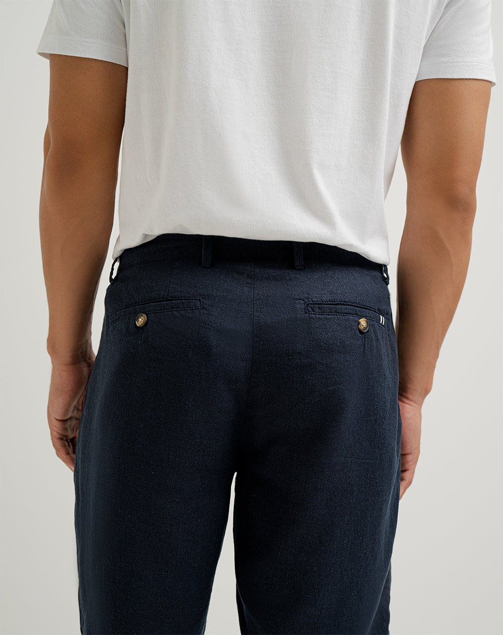 Bermuda regular fit en lino azul