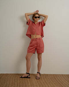 Short tiro alto pliegues delanteros terracota para mujer
