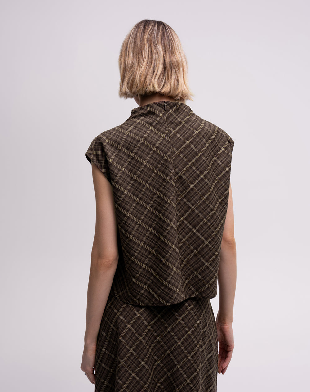 Blusa rombos sin mangas mujer