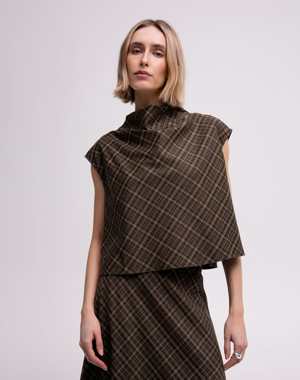 Blusa rombos sin mangas mujer