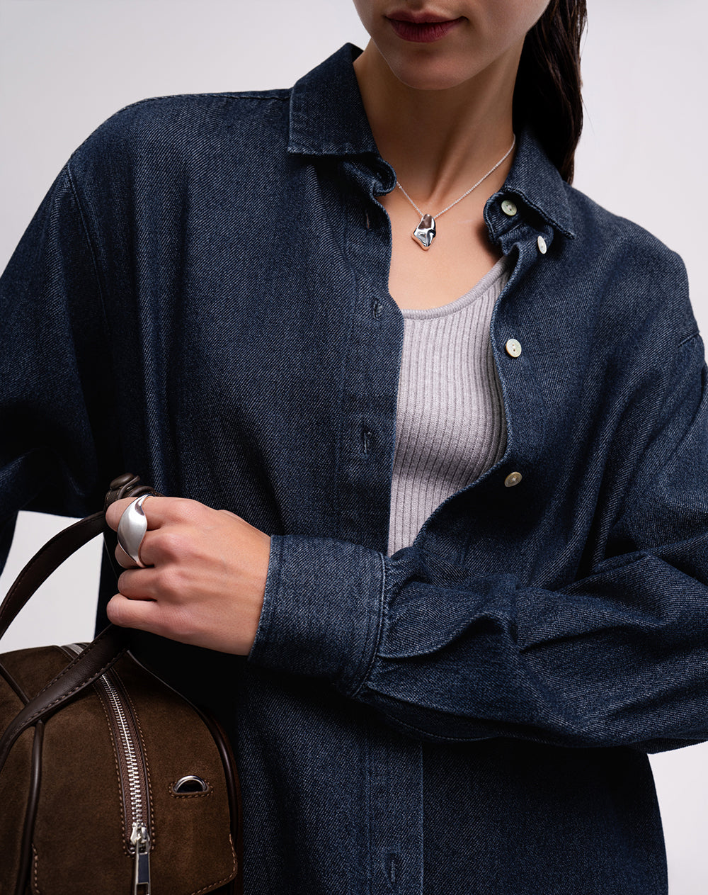 Camisa manga larga oversize denim azul mujer