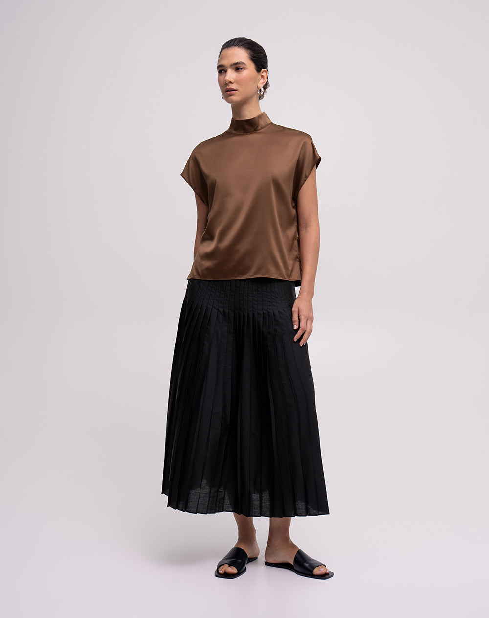 Falda midi plisada tiro alto negra mujer