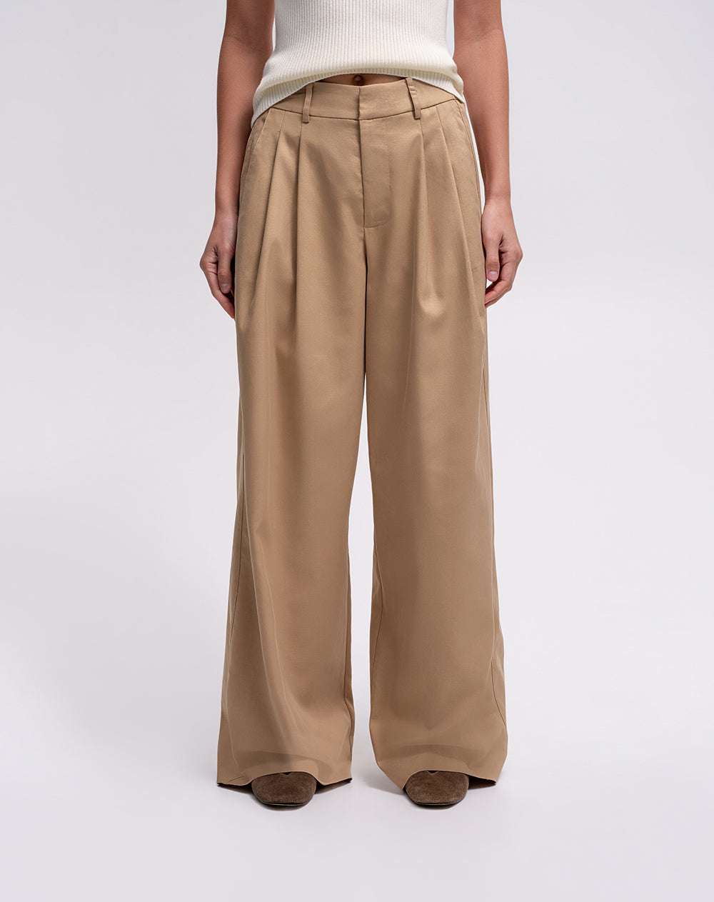 Pantalón wide leg tiro alto café mujer