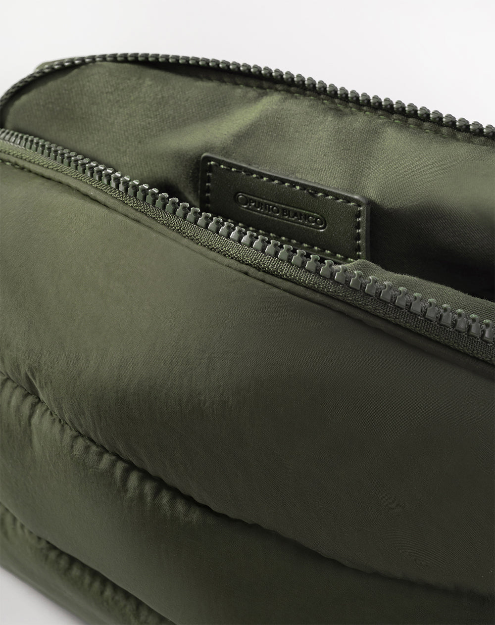 Estuche verde