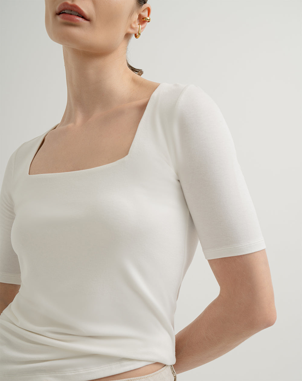 Camiseta slim fit manga corta cruda