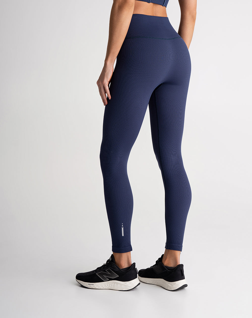 Pantalón fitted fit tiro alto azul