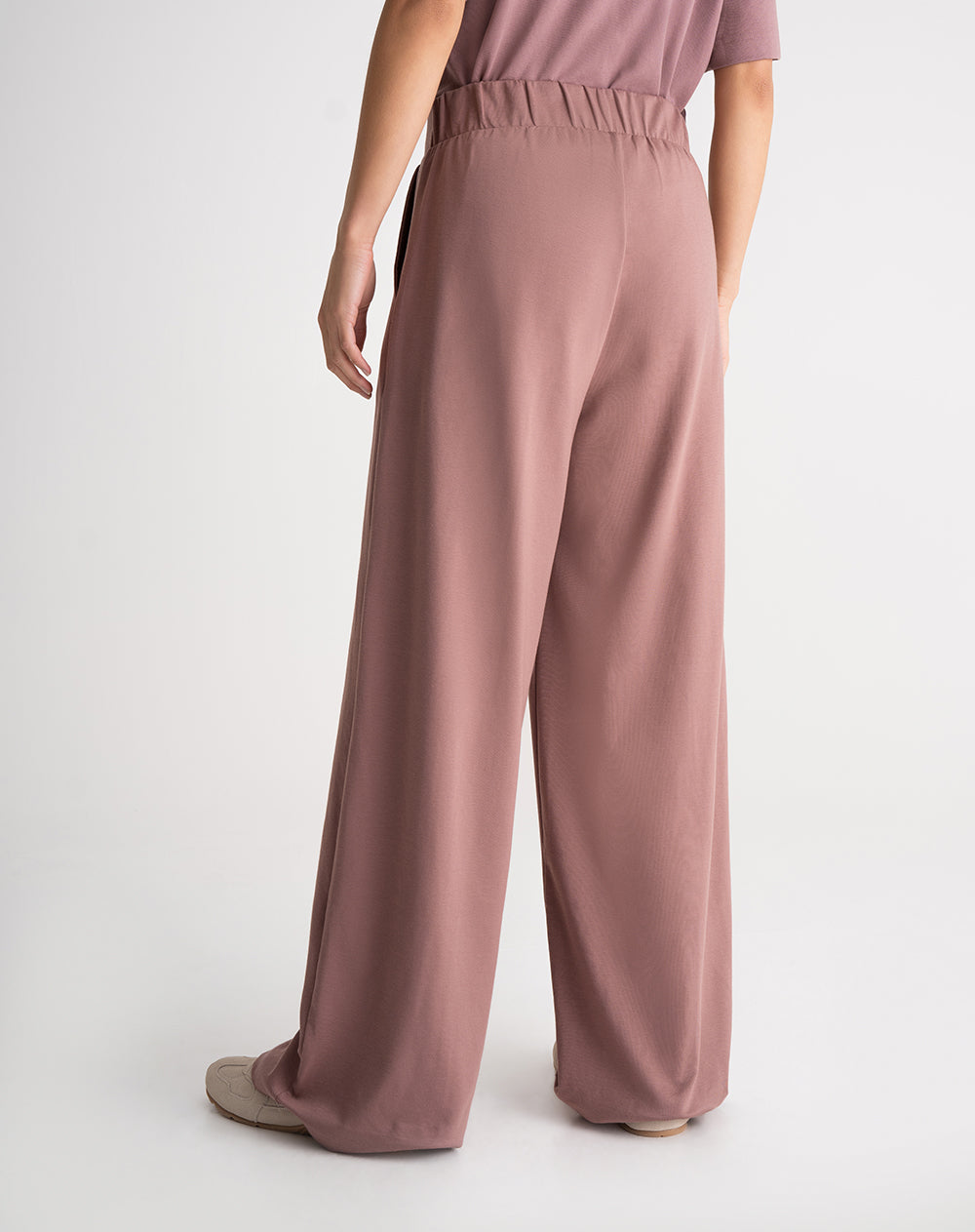 Pantalón relaxed fit tiro bajo palo de rosa