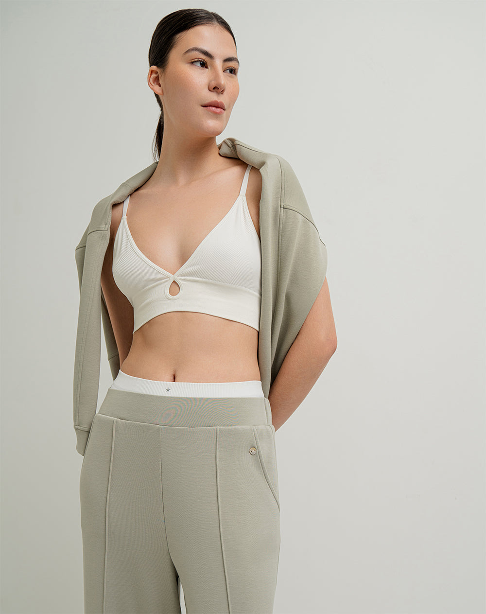 Pantalón tiro alto verde para mujer