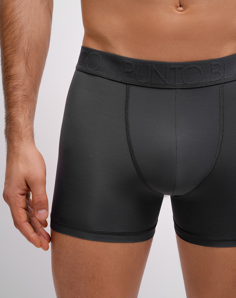 Bóxer deportivo medio microfibra x3unds surtido