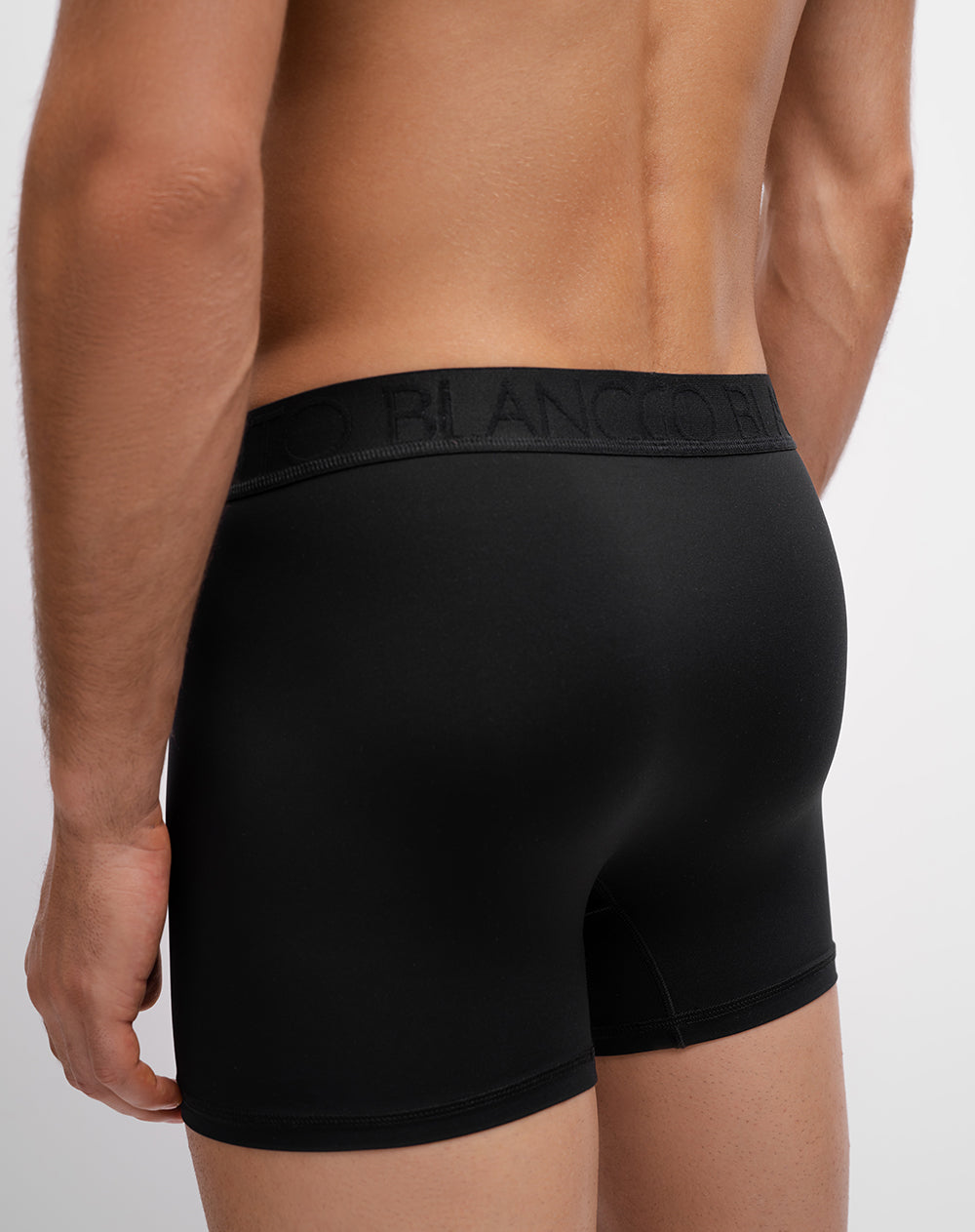 Bóxer deportivo medio microfibra x3unds surtido