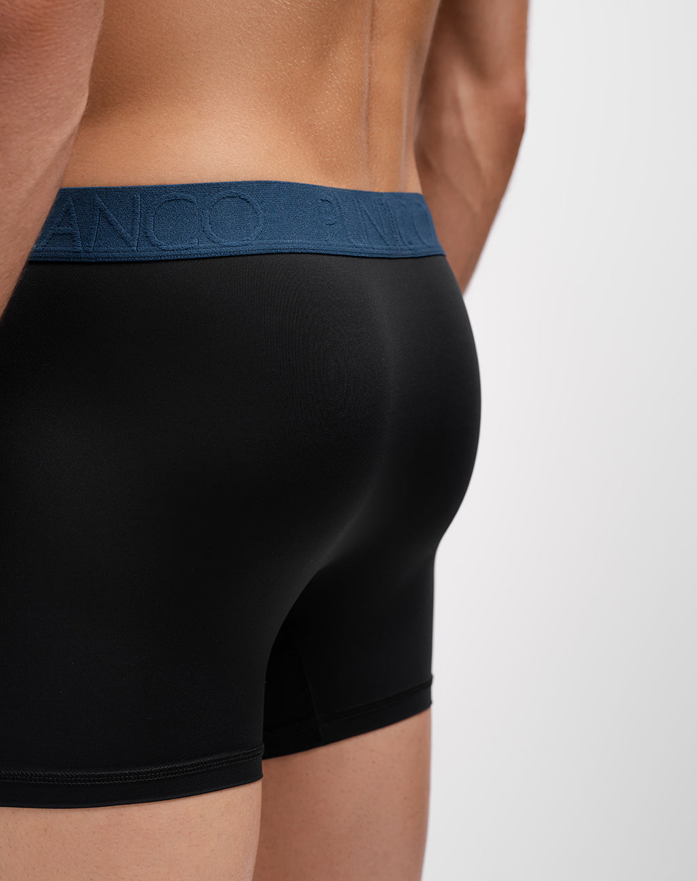 Bóxer deportivo medio microfibra x3unds surtido