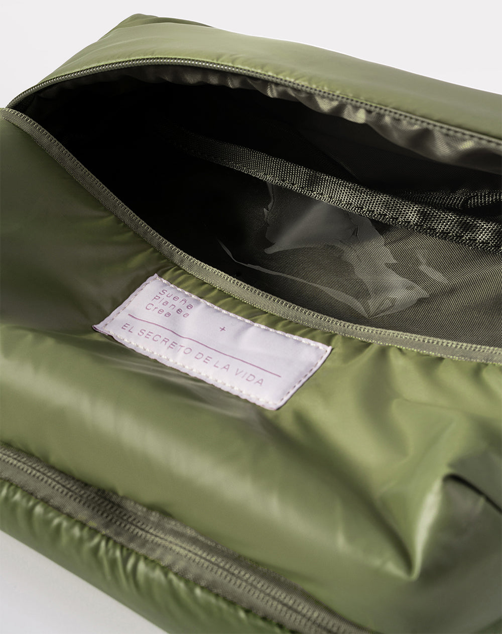 Estuche verde