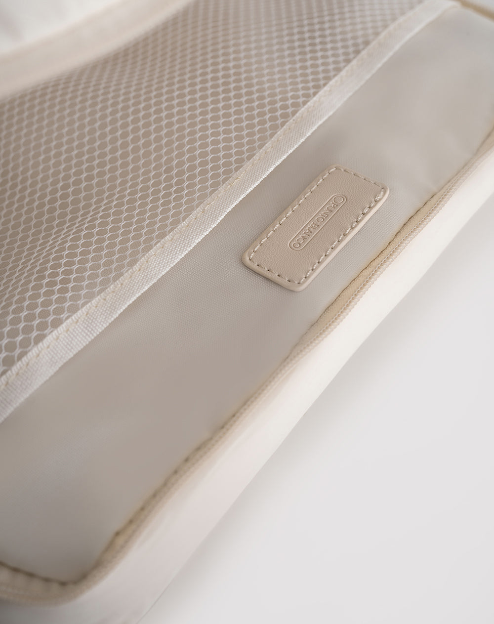 Estuche crudo