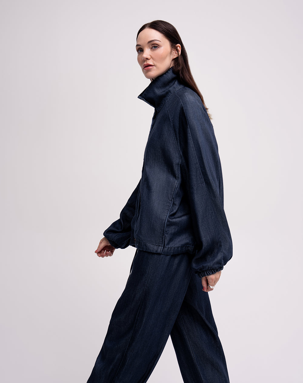 Chaqueta oversized fit sin capucha azul indigo