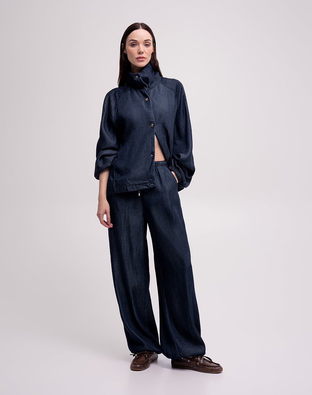 Chaqueta oversized fit sin capucha azul indigo