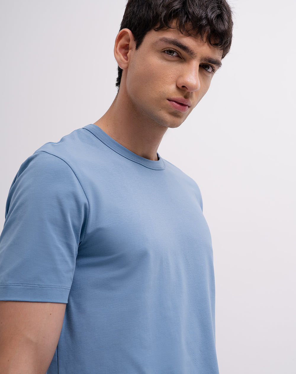Camiseta regular azul hombre