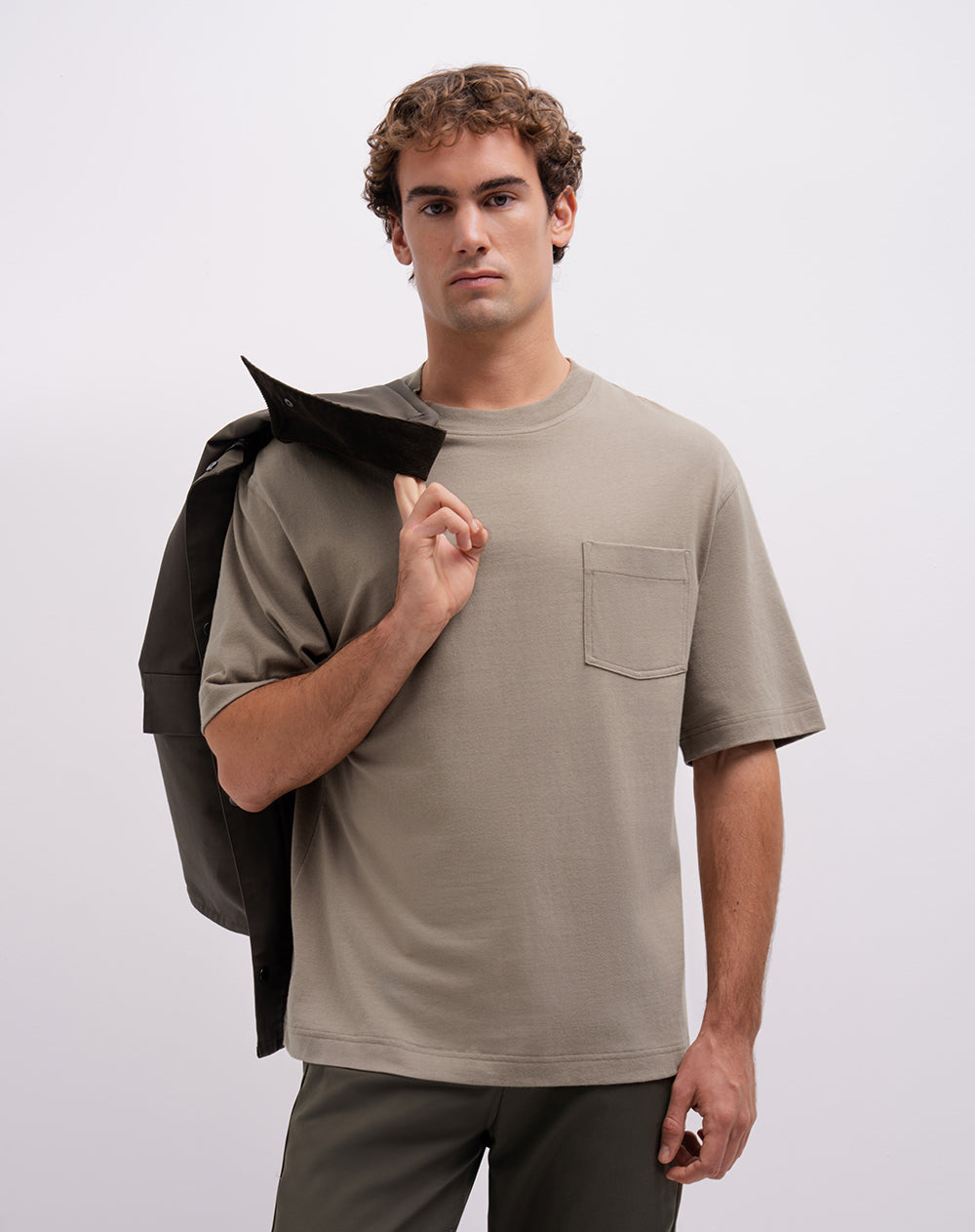 Camiseta confort regular algodón café hombre