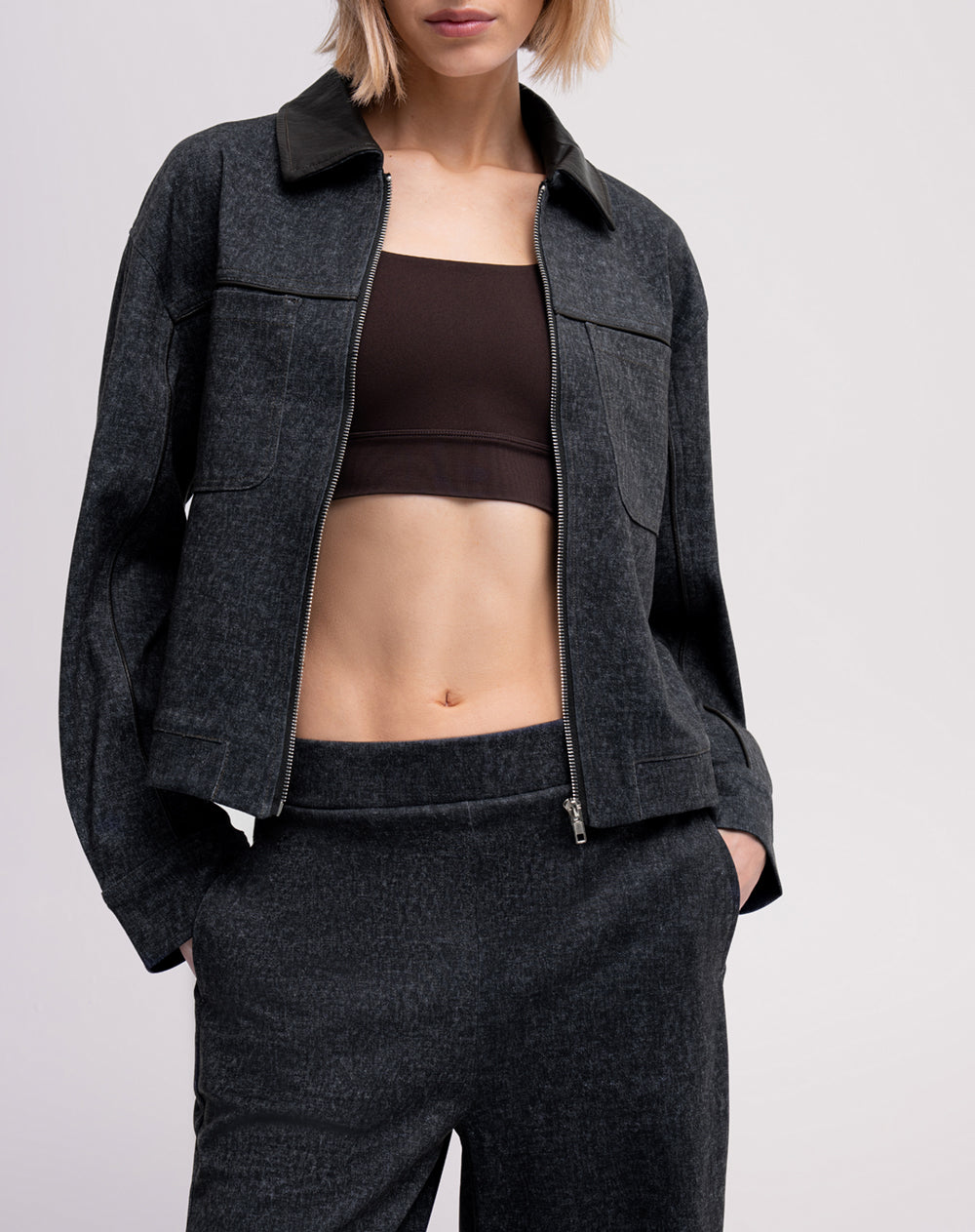 Pantalón confort gris mujer