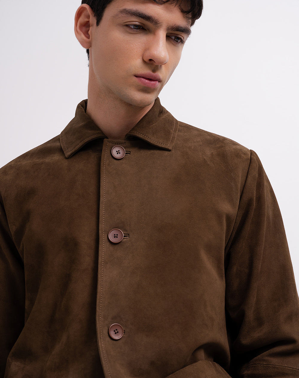 Chaqueta regular cuero gamuza café hombre