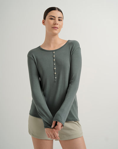 Camibuzo en algodón sostenible botones en cuello verde para mujer