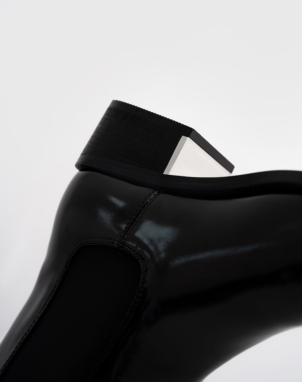 Botín chelsea negro mujer