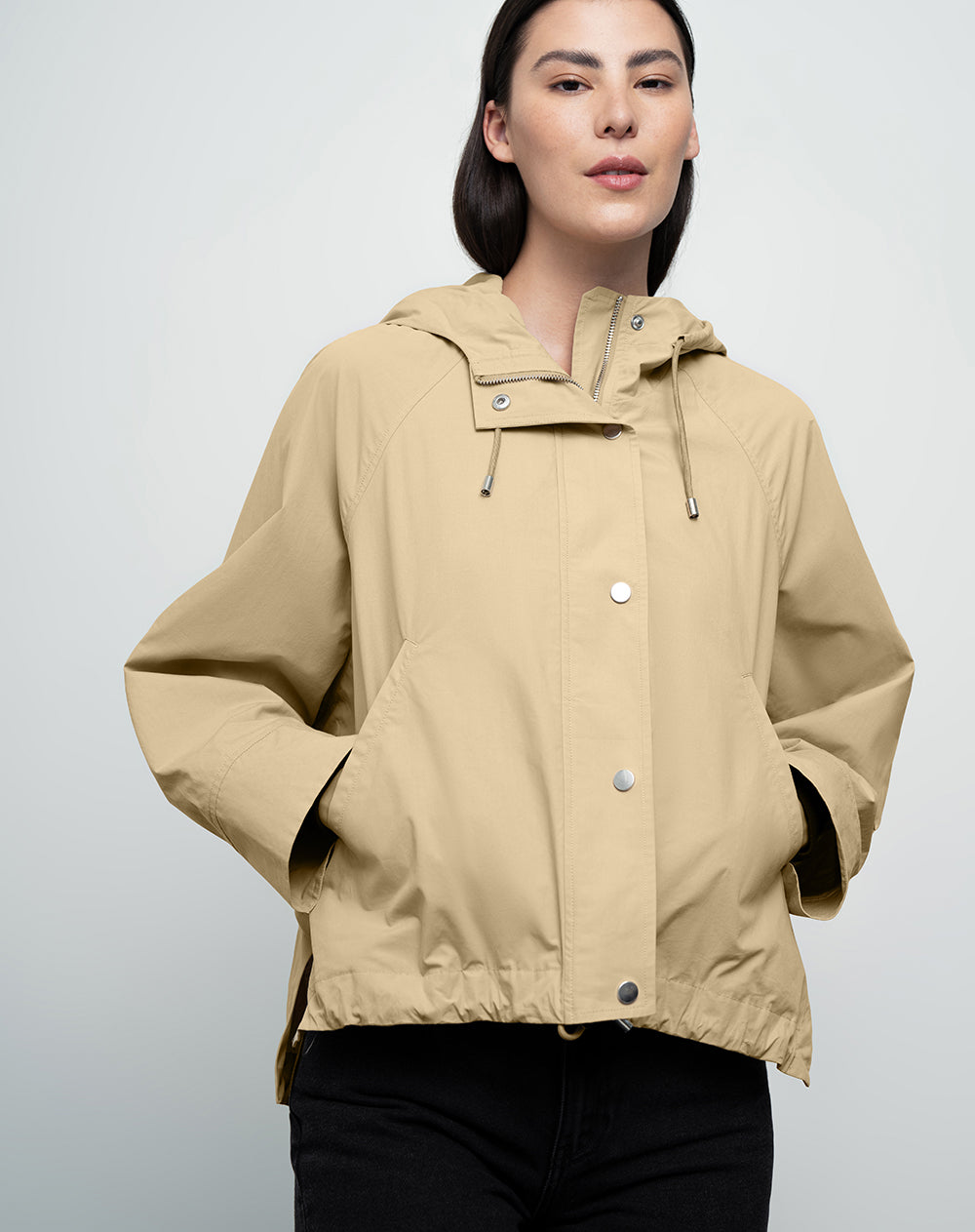 Chaqueta oversized con capucha kaki
