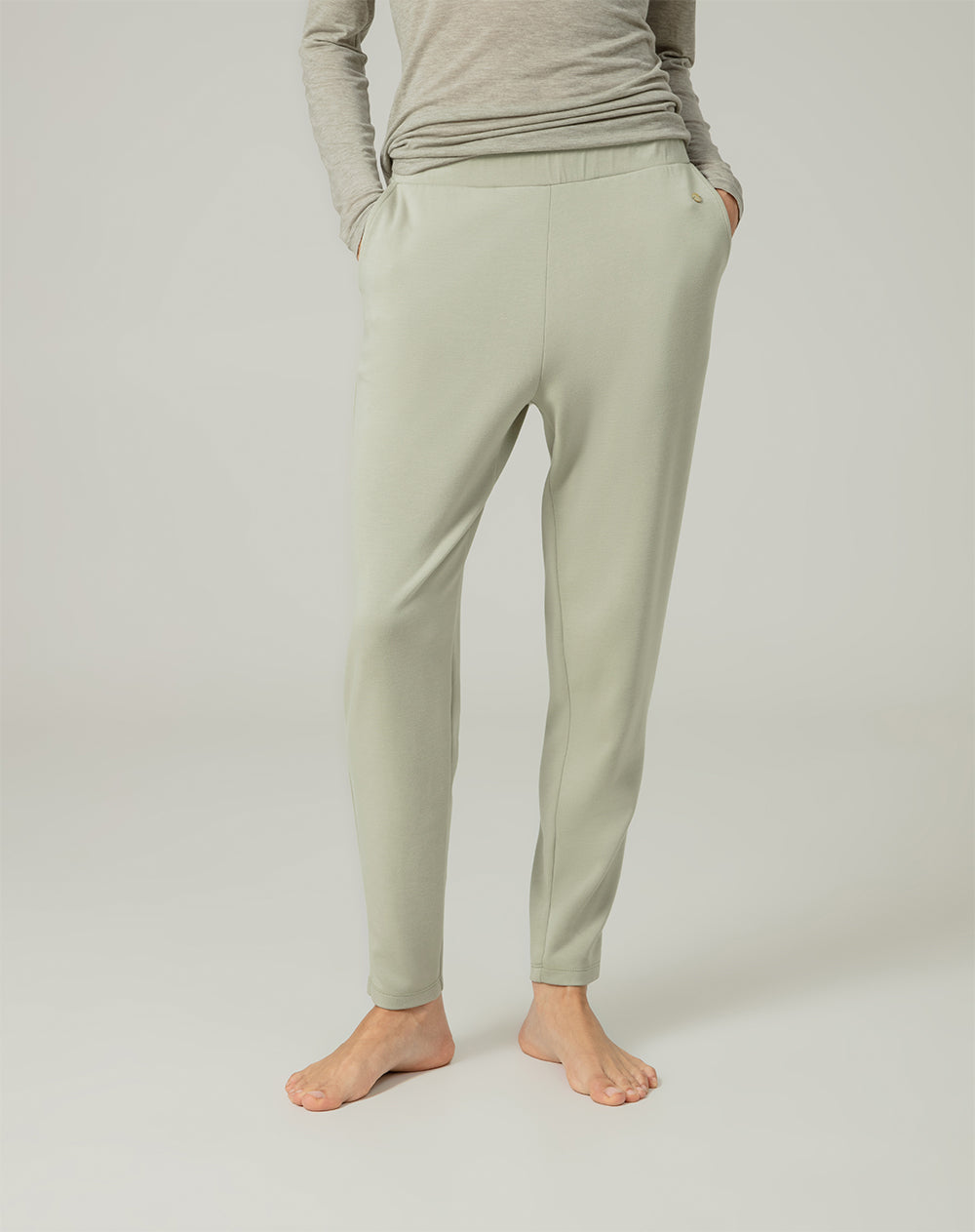 Jogger tiro alto verde claro para mujer