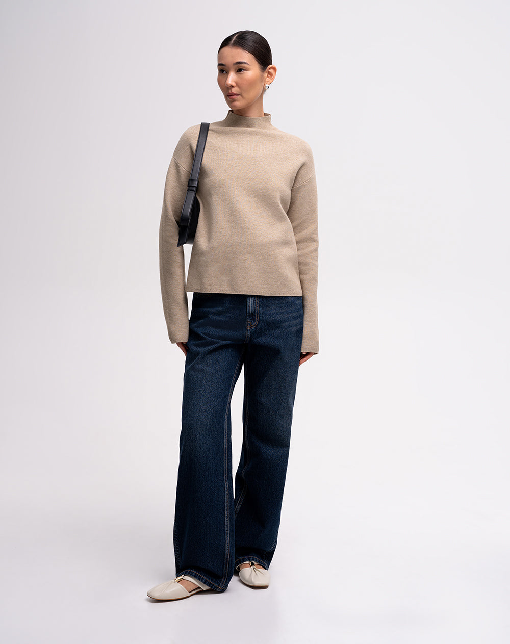 Suéter regular tejido de punto beige mujer