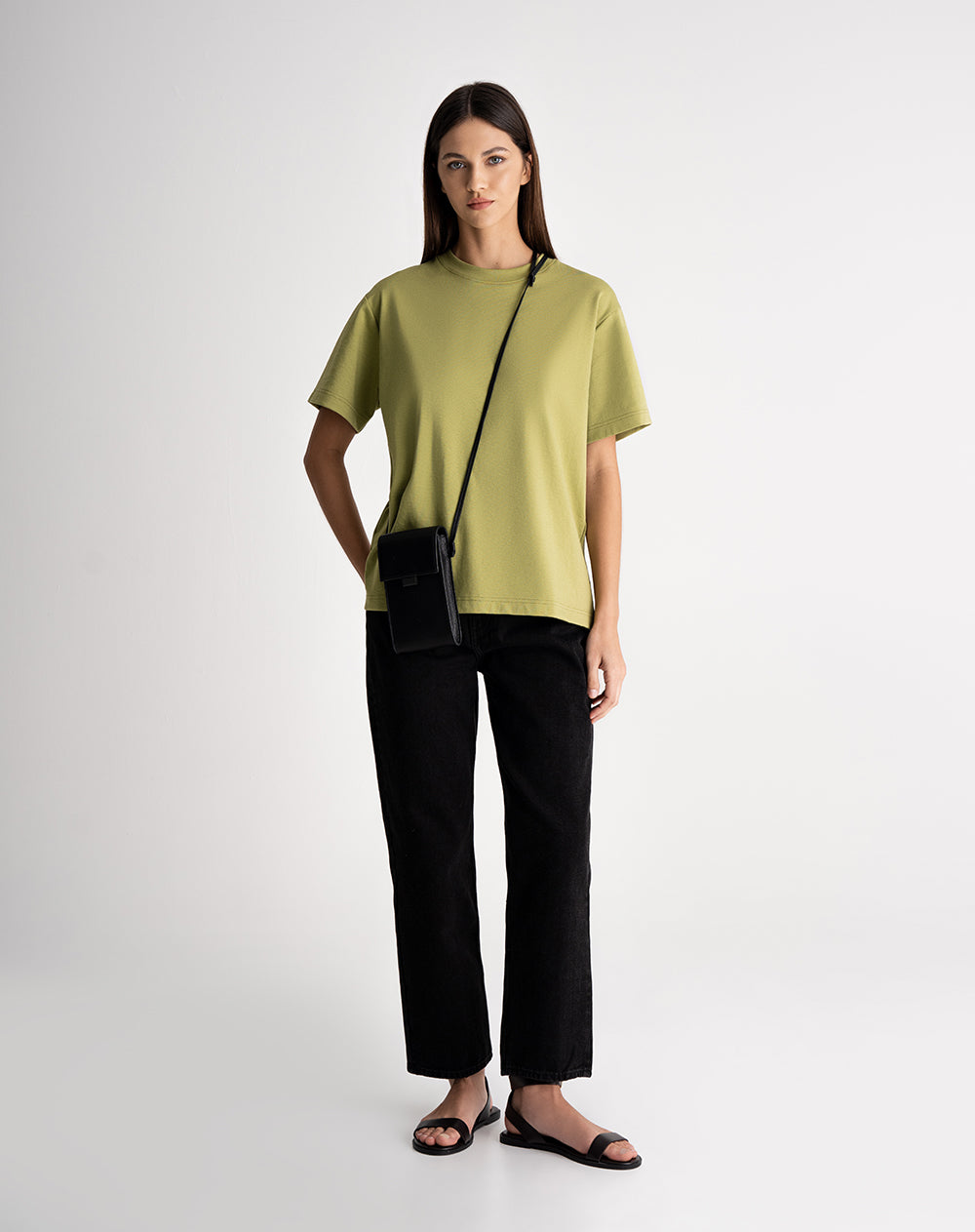 Camiseta algodón sostenible verde mujer