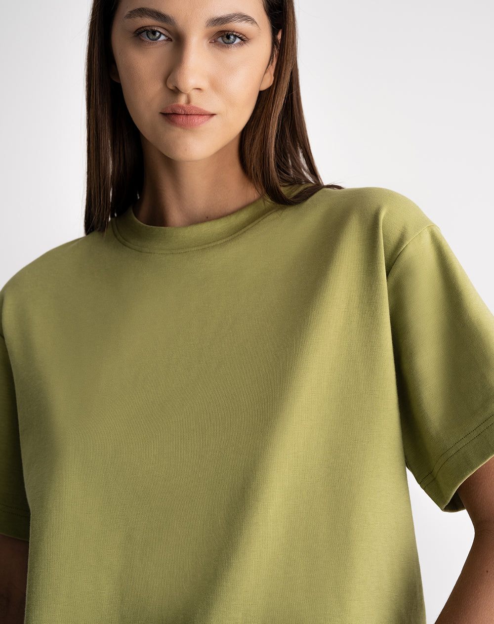 Camiseta algodón sostenible verde mujer