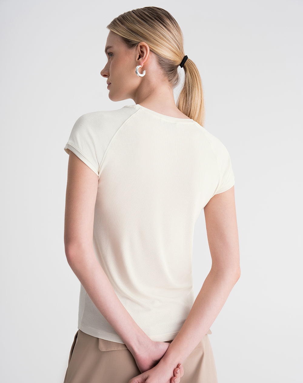 Camiseta semi ajustada tacto suave vainilla mujer