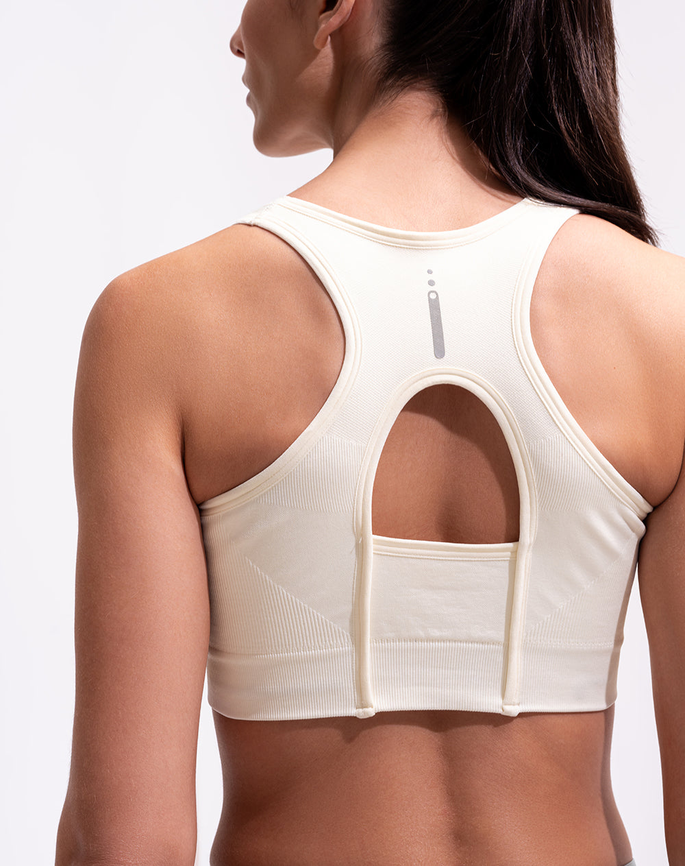 Top deportivo soporte alto seamless blanco