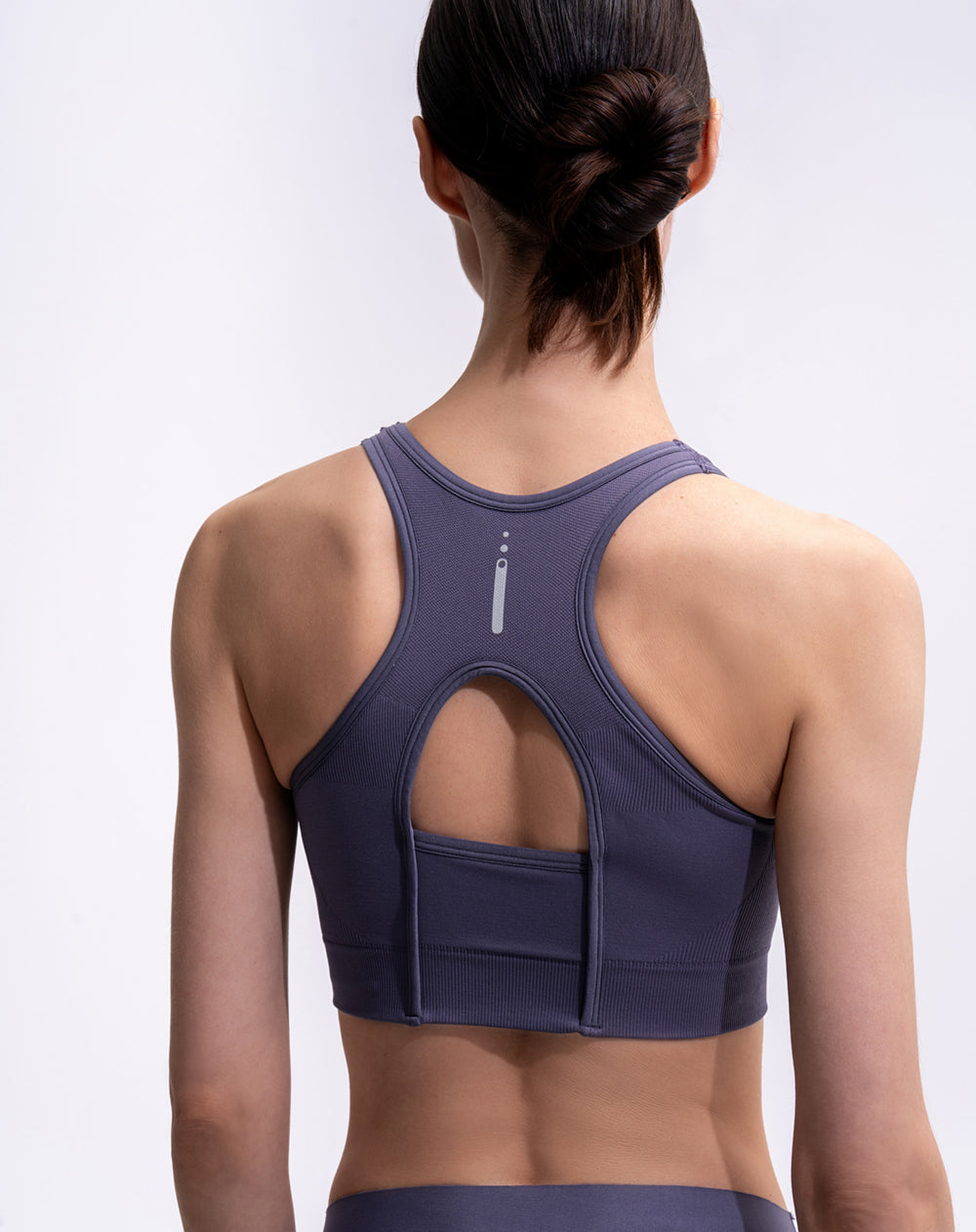 Top deportivo soporte alto morado