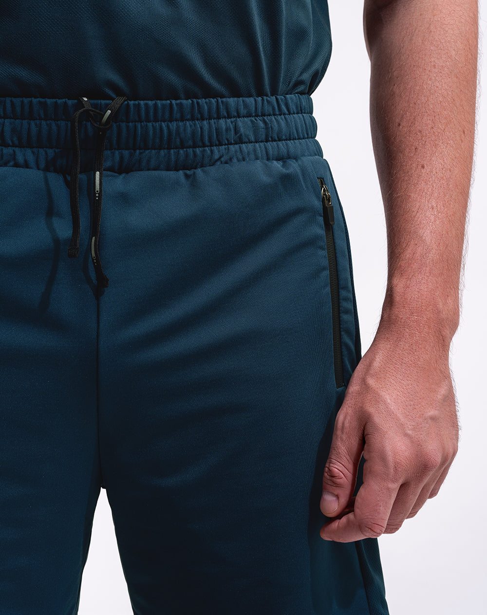 Pantaloneta deportiva control humedad azul hombre