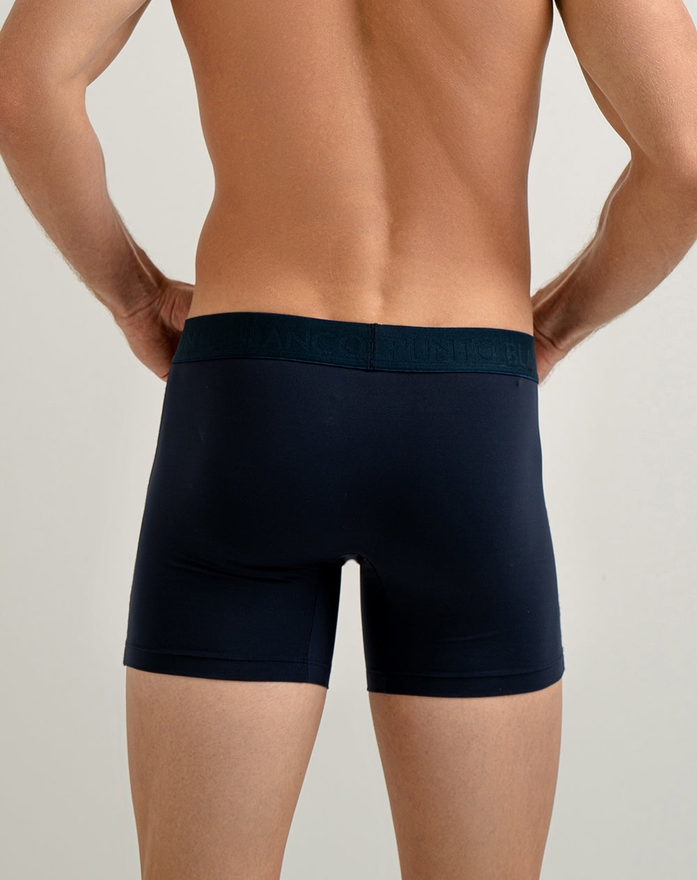Bóxer deportivo medio microfibra x3unds surtido