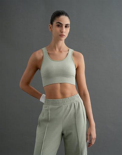 Top deportivo soporte alto seamless sin costura verde