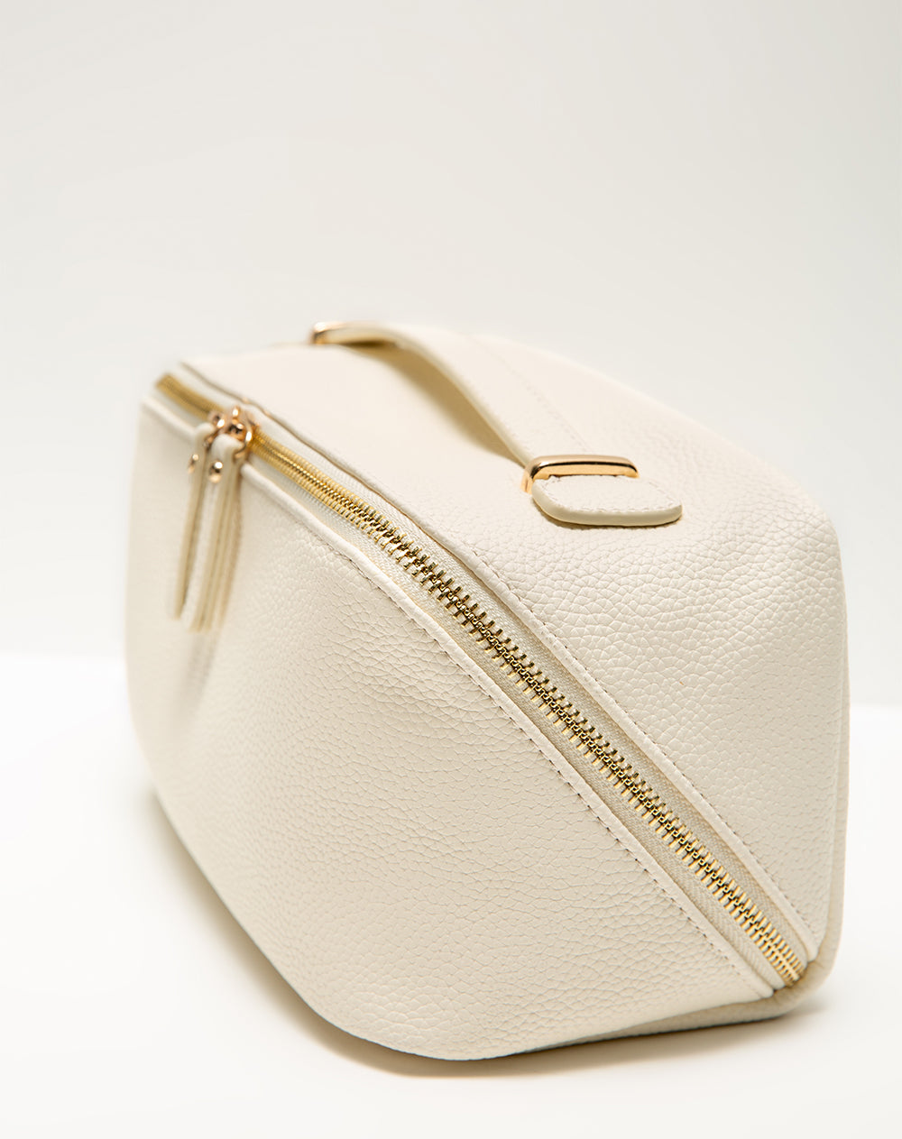 Estuche crudo
