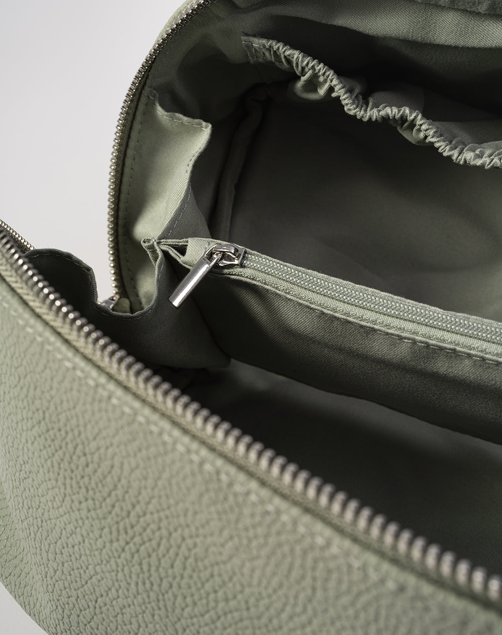 Estuche verde