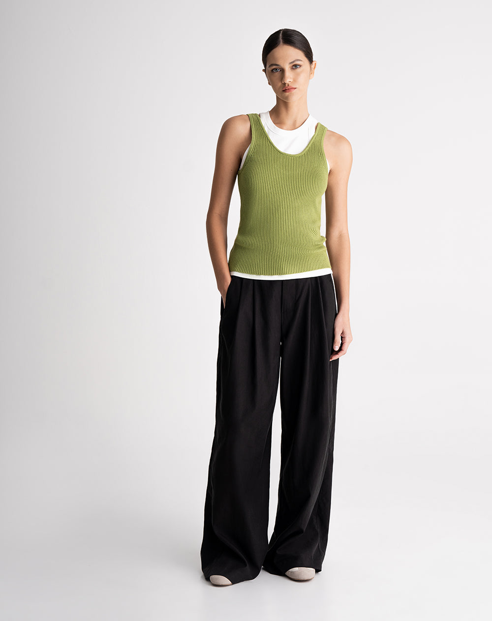 Camiseta esqueleto ajustada tejido de punto verde mujer