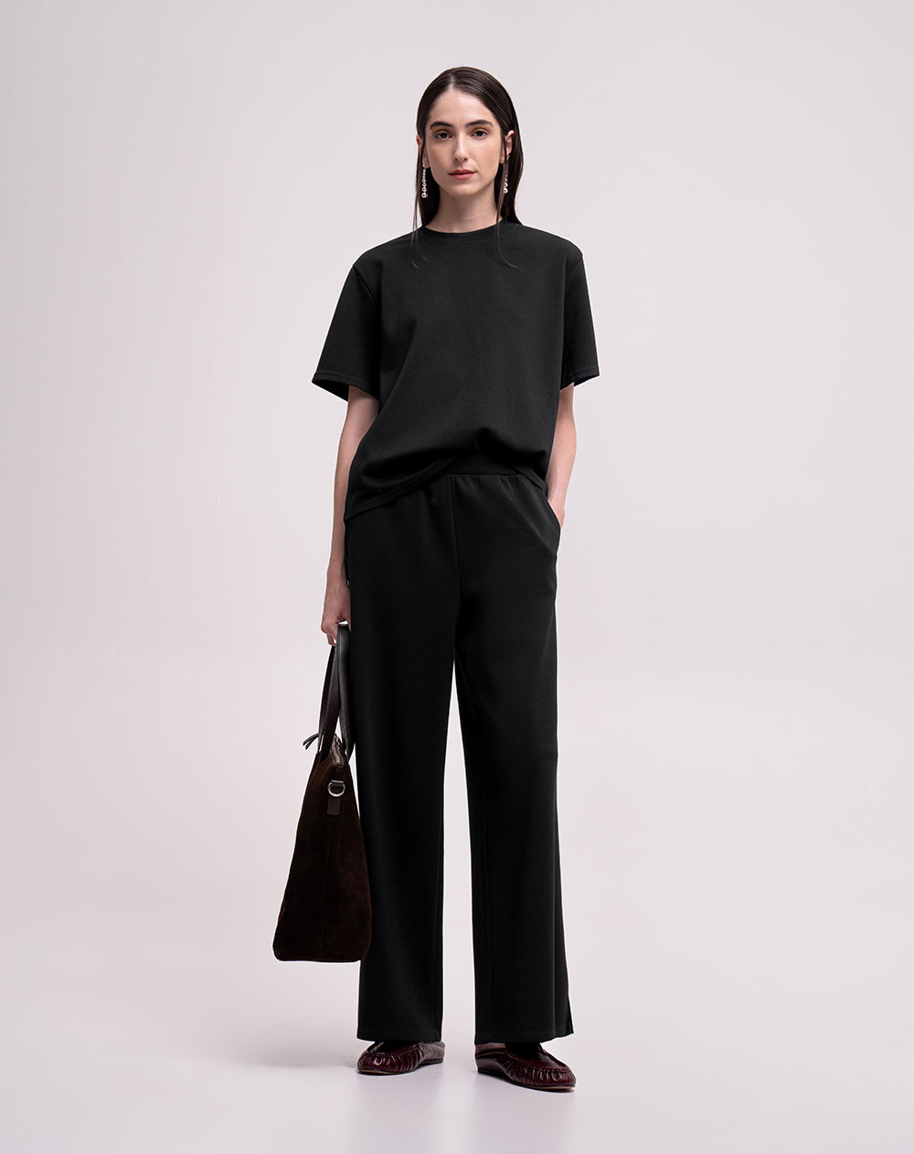 Pantalón confort tiro alto tacto suave negro mujer