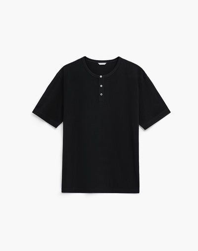 Camiseta regular fit manga corta negra