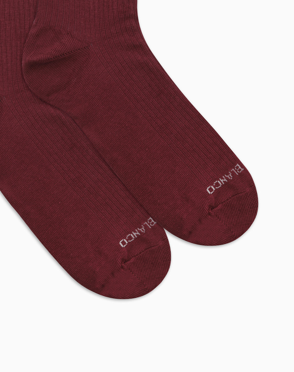 Medias hombres largas rojas