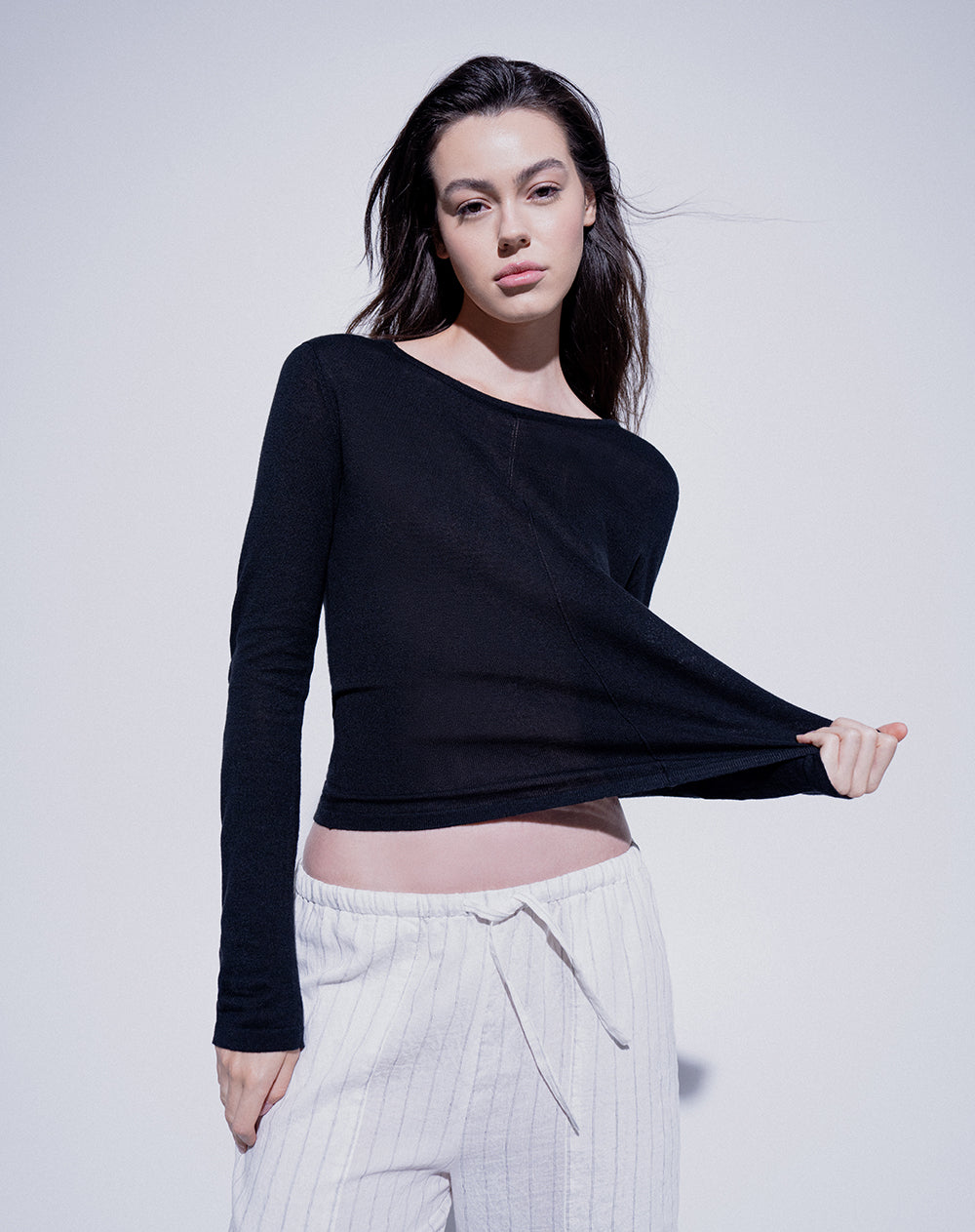 Buzo regular fit negro