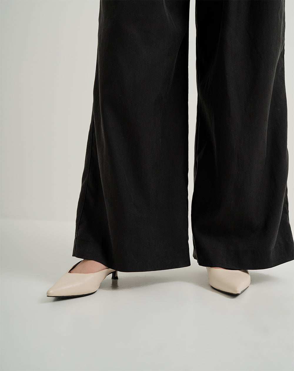 Zapatos tacon beige