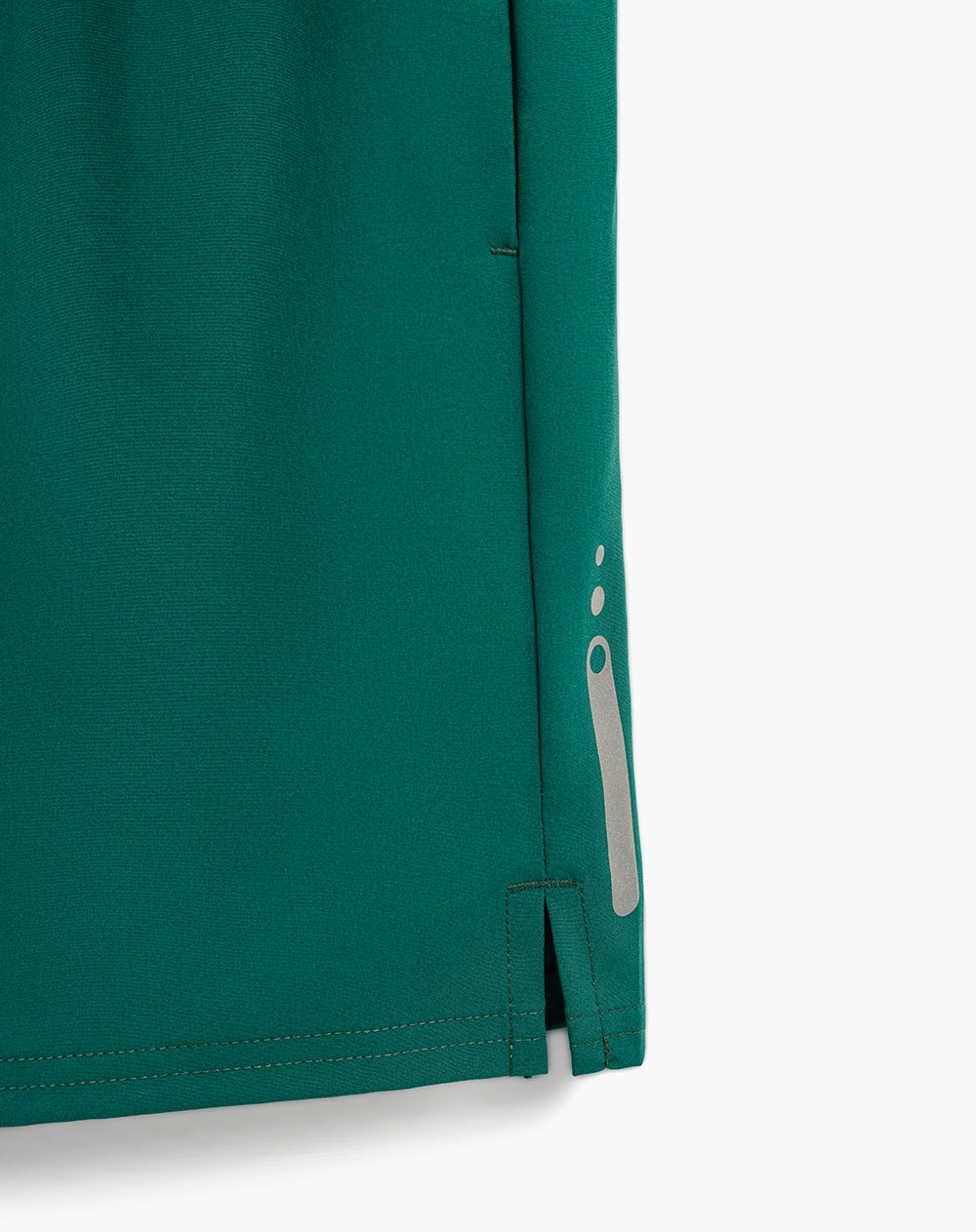 Pantaloneta deportiva malla interna verde hombre