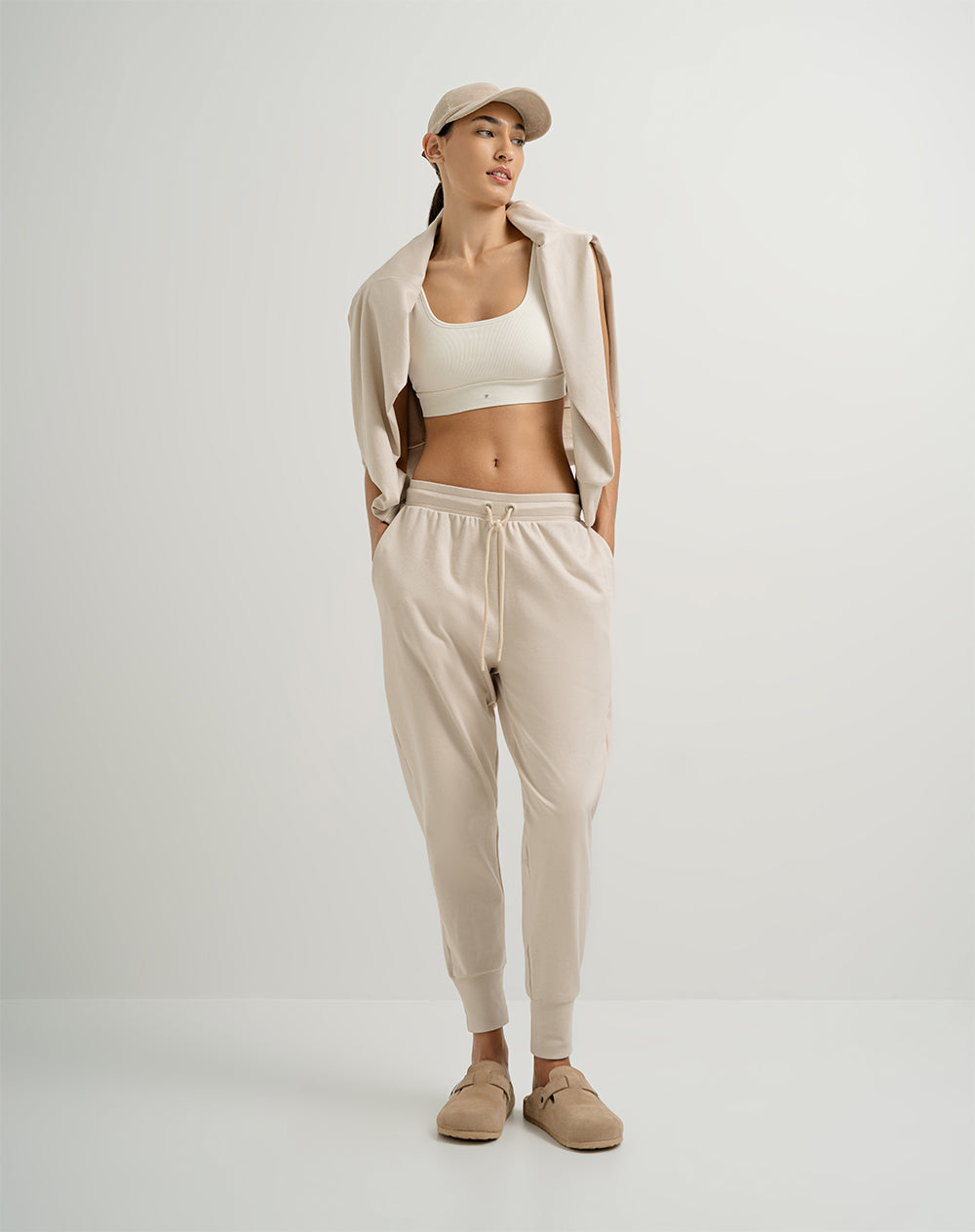 Pantalón en algodón sostenible tiro alto caqui para mujer