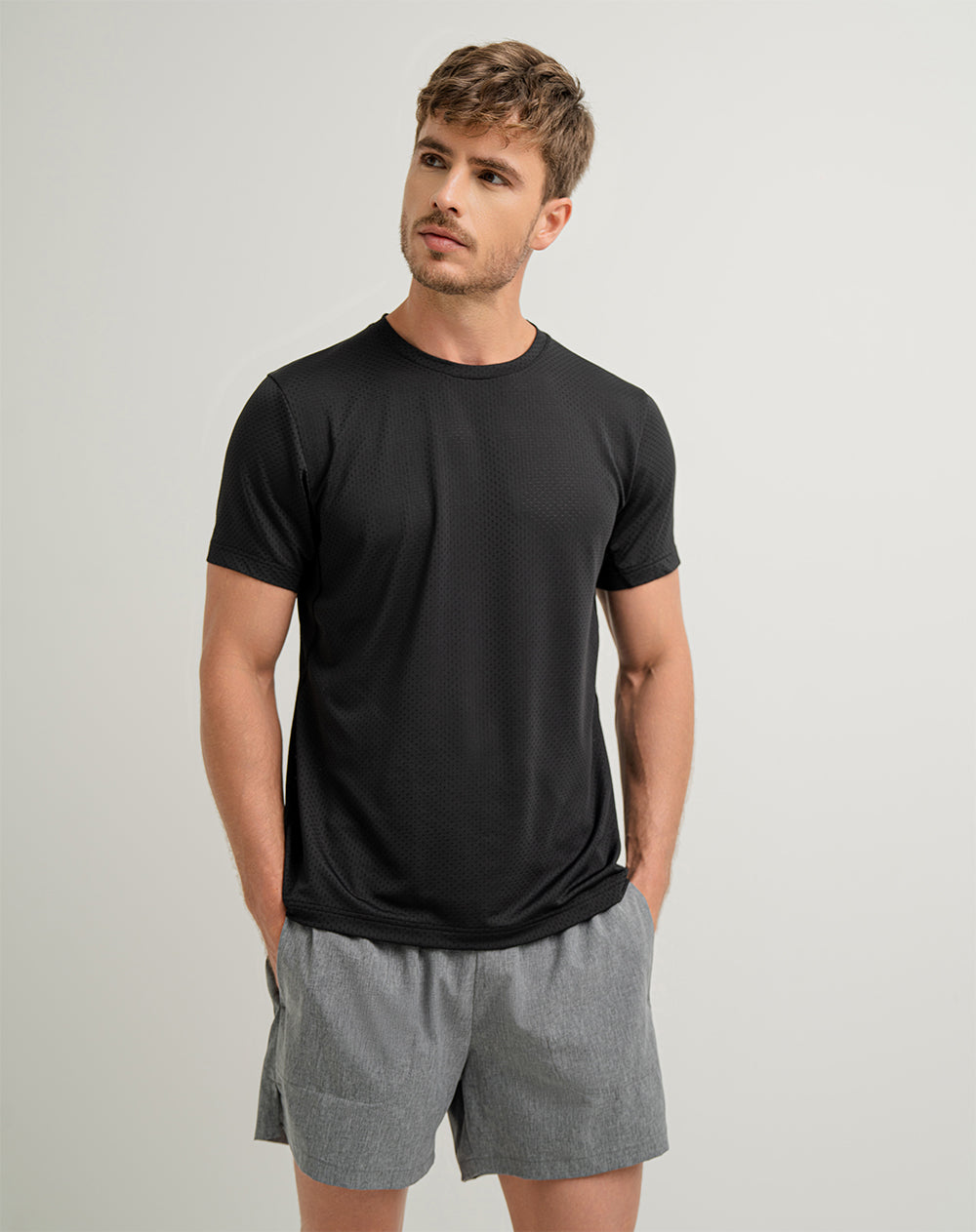 Camiseta deportiva  hombre control humedad negra