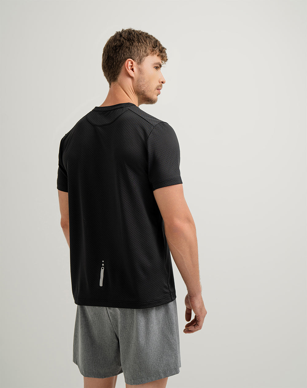 Camiseta deportiva  hombre control humedad negra